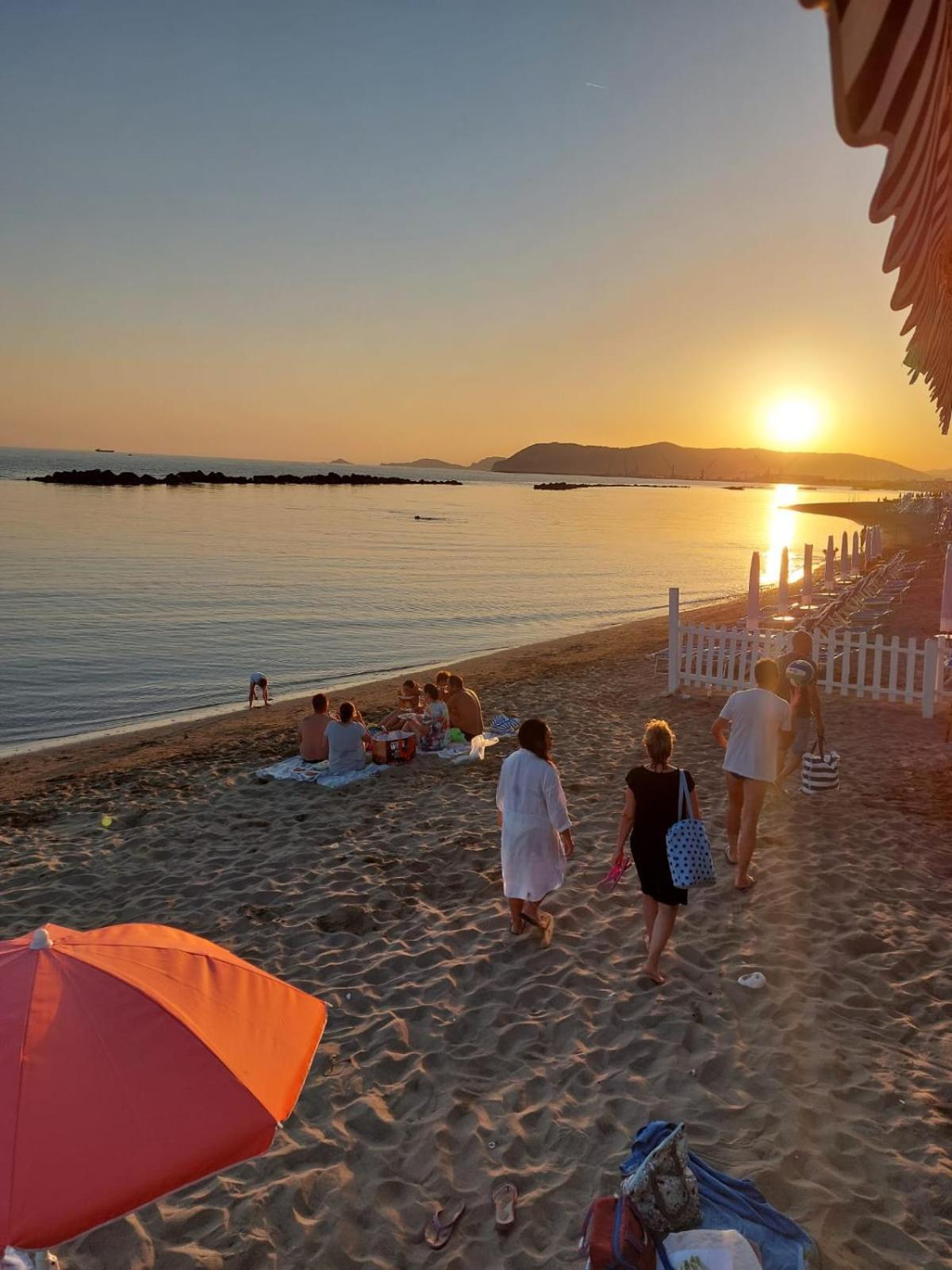 Appartamento Al Mare Di Liguria E Toscana Marina di Massa Buitenkant foto